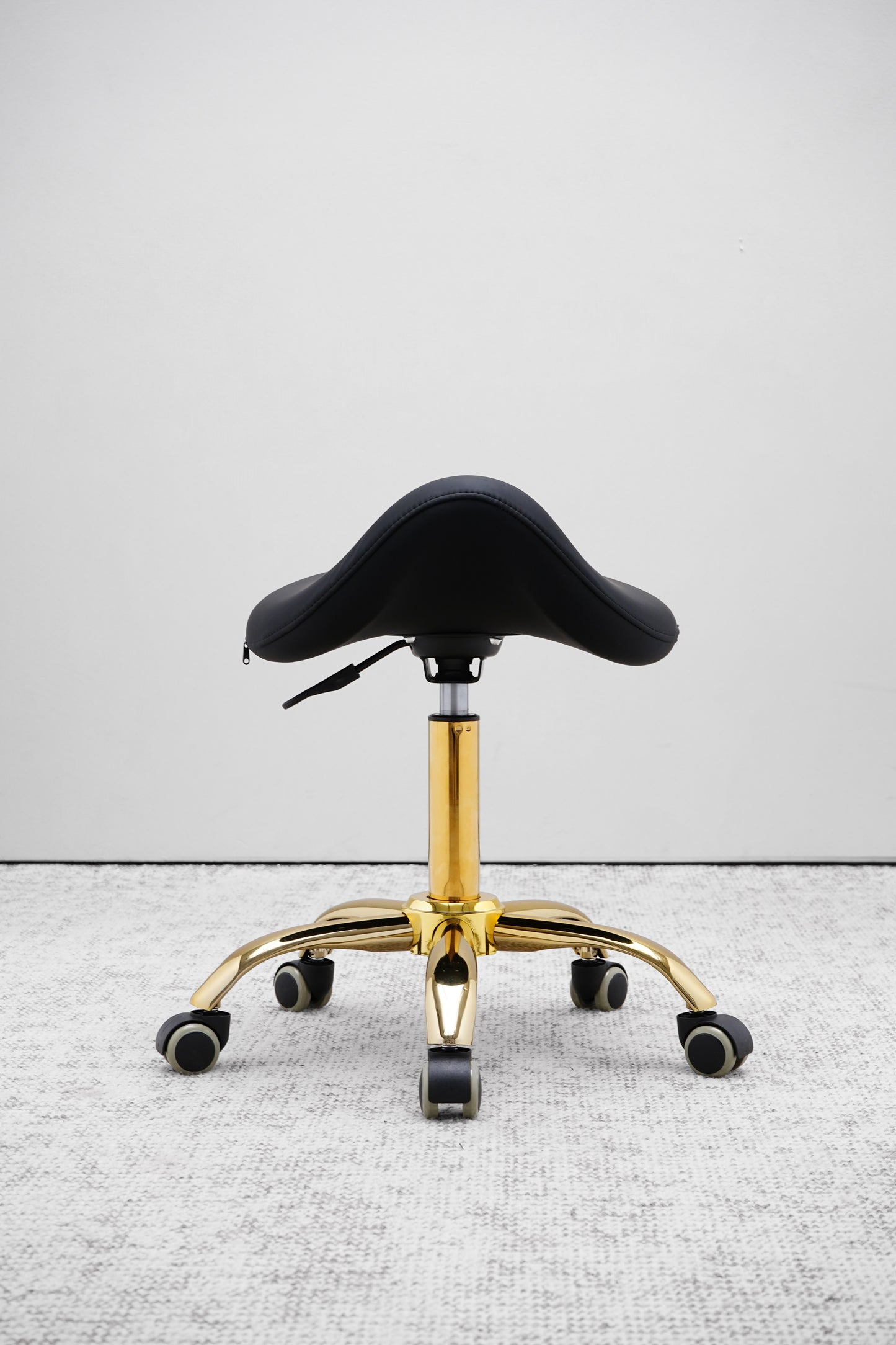 VOGUE SADDLE STOOL