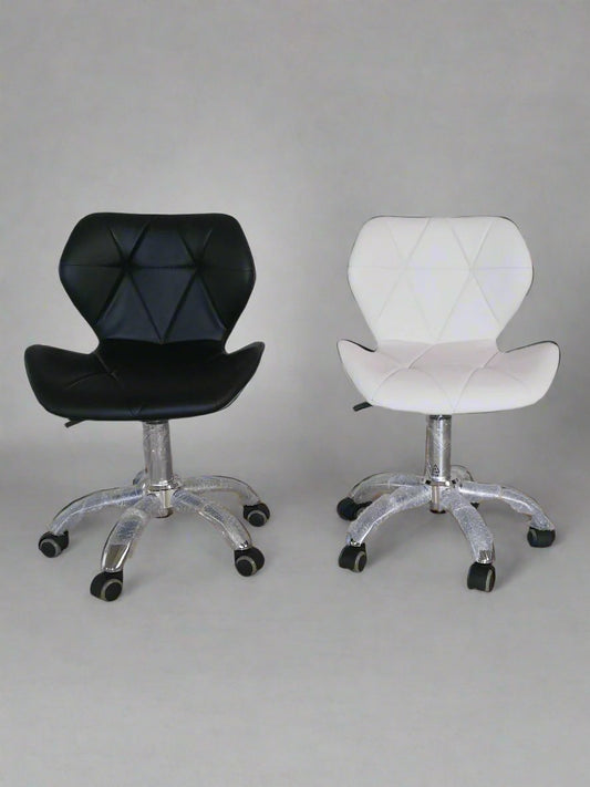 DIAMOND ESSENCE STOOL