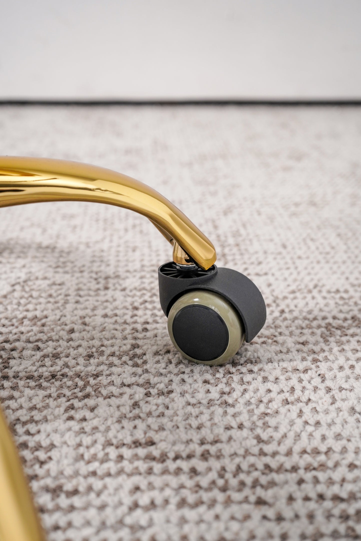 SERENITY LUXE PRO STOOL