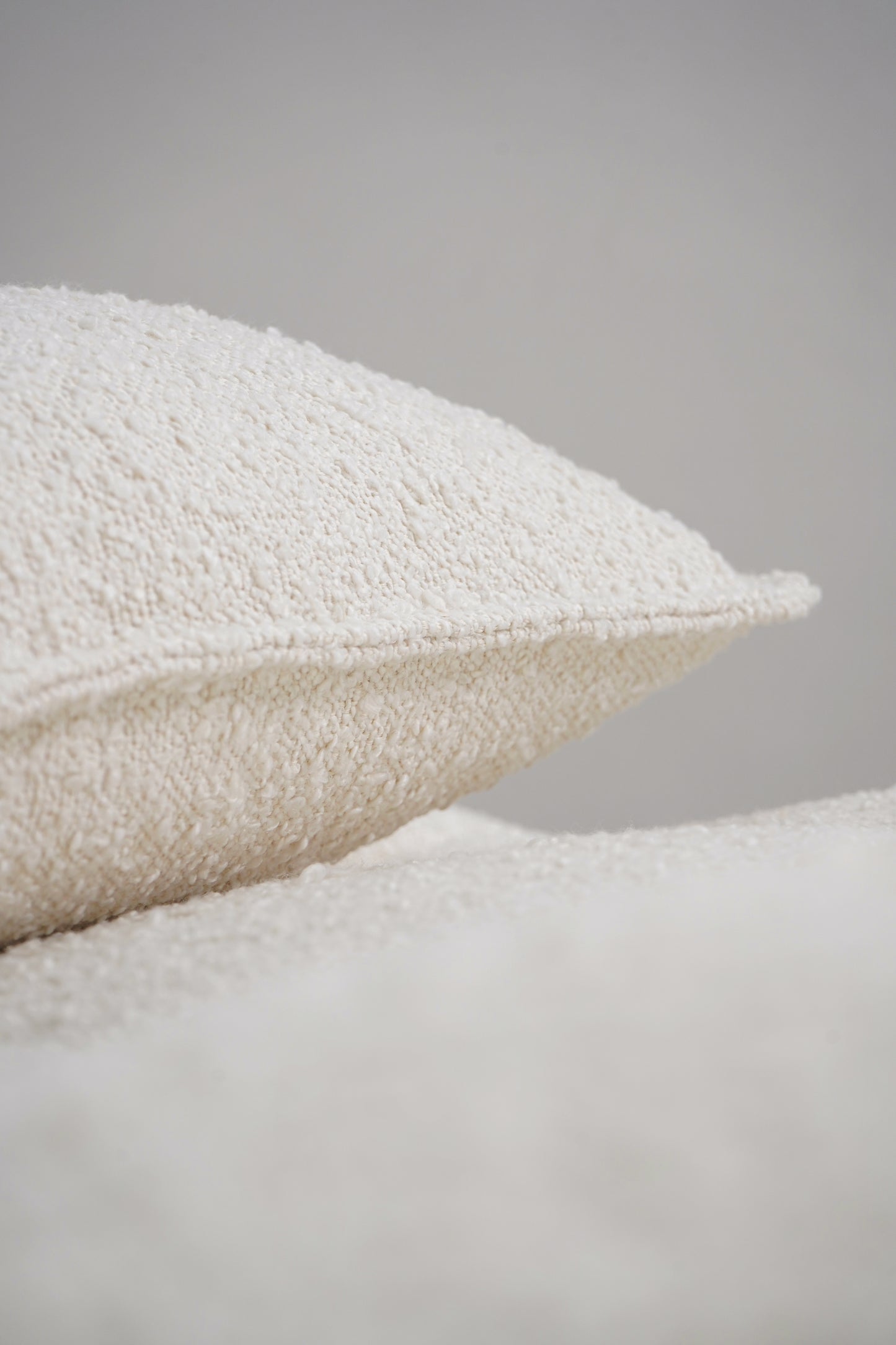 FOXX BEAUTY LOUNGER