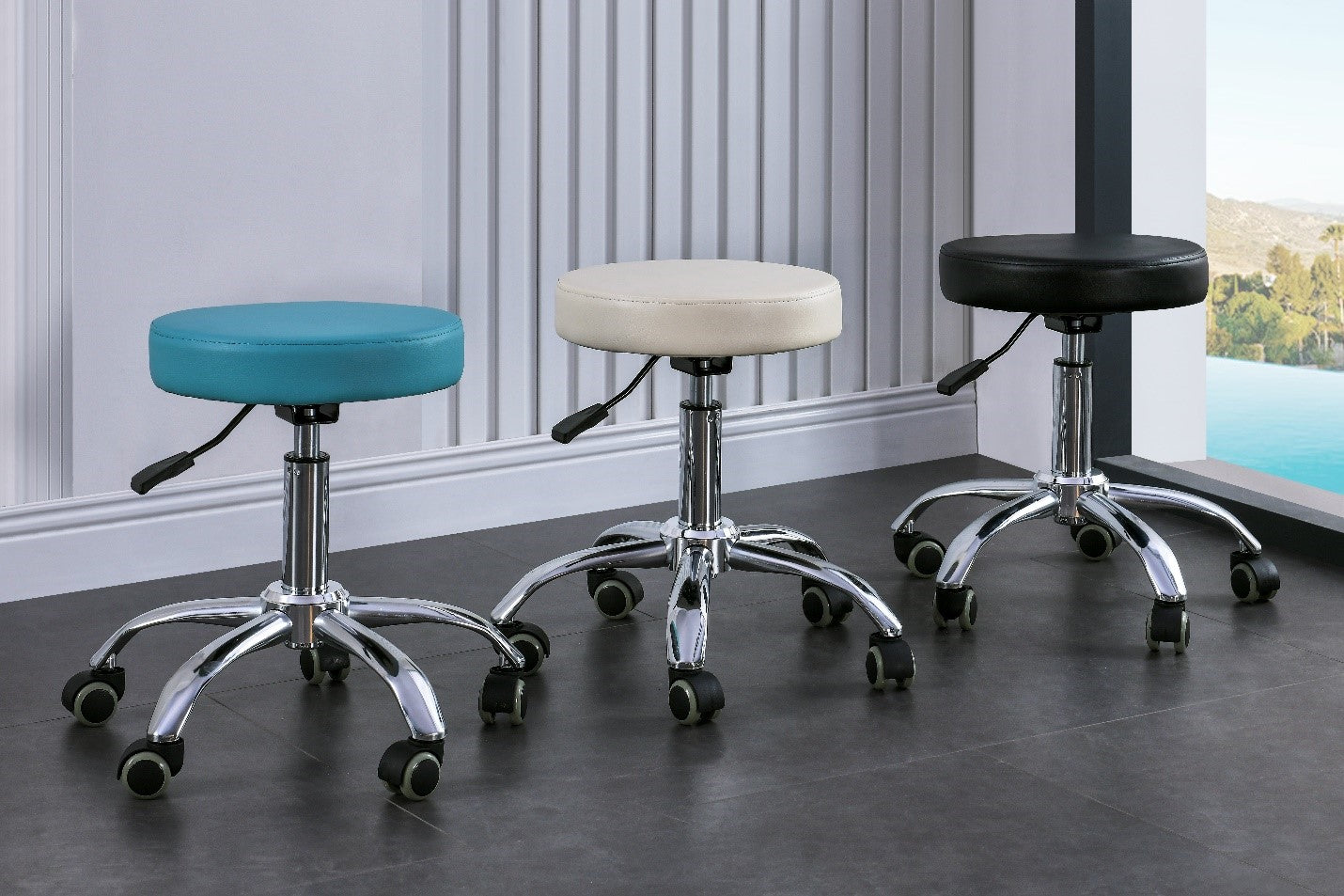 ELEGANCE ESSENCE STOOL